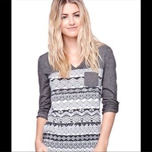 ROXY CONVERTIBLE LONG SLEEVE POCKET TOP T-SHIRT